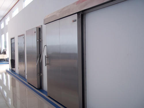 高溫庫與低溫庫在建造結構上有何不同？